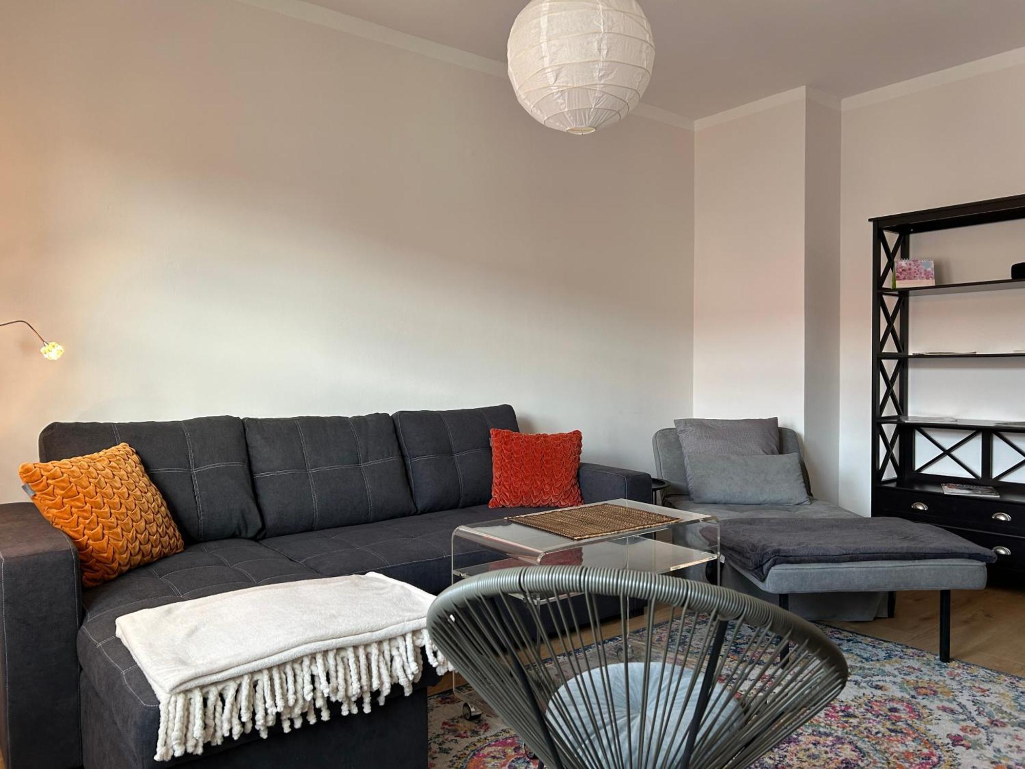 Schoene Neue 4 Zimmer Wohnung Mit Sued-Balkon Bis 8 Personen Наумбург Екстер'єр фото